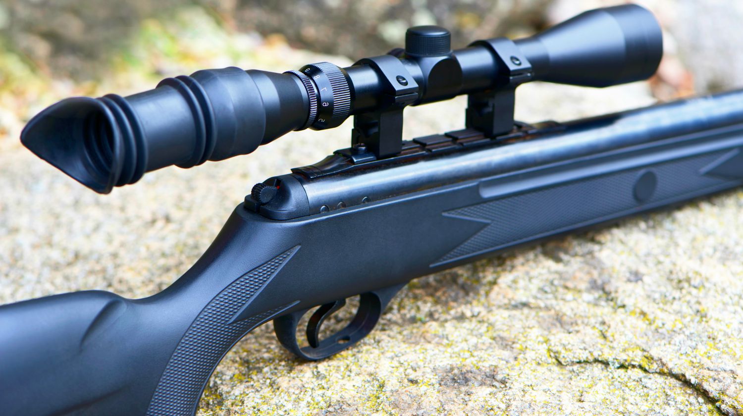 Feature | Pneumatic air rifle with optical sight | Air Guns: Are They The Best Survival Weapons?