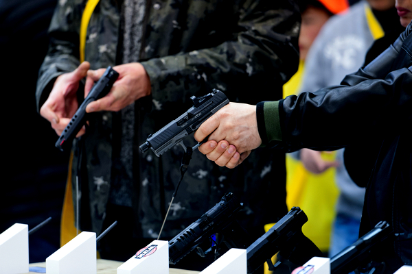 5-Excellent-Home-Defense-Handguns-Under-$400