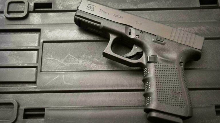 Feature | Glock 19 Gen 4 9x19mm | Gun Carrier Handgun Review