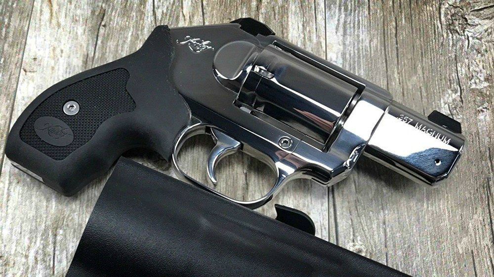 Feature | Modern Revolvers | Top 5 Wheel Guns Today | revolver handguns
