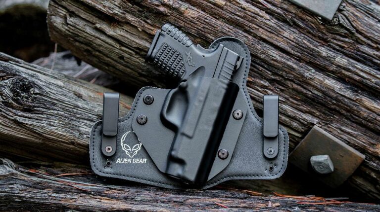 Feature | All Carry Holsters: 3 Must-Have Properties