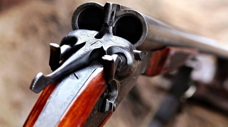 Hunting double barrel vintage shotgun | You Probably Haven't Seen A Shotgun Like This! | Featured