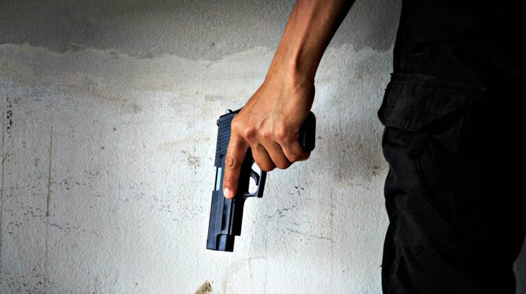 Featured | Killer with a gun | Home Defense Gun | The Best Home Defense Guns
