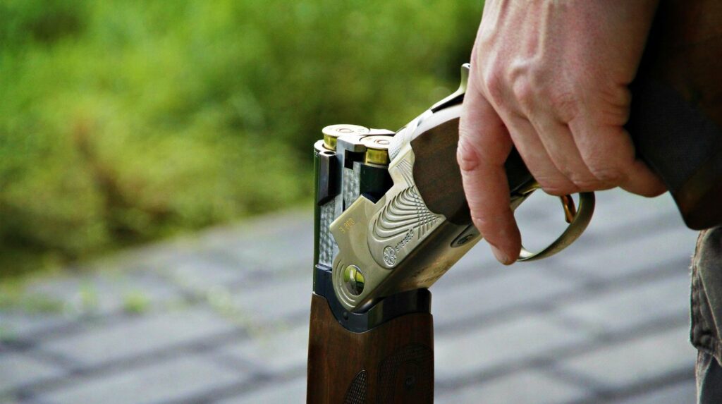 Feature | Man with a shotgun | Home Defense Shotgun | Realities and Myths