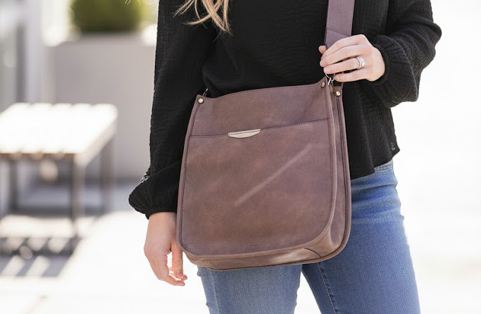 concealed carry purse vs body holster safety