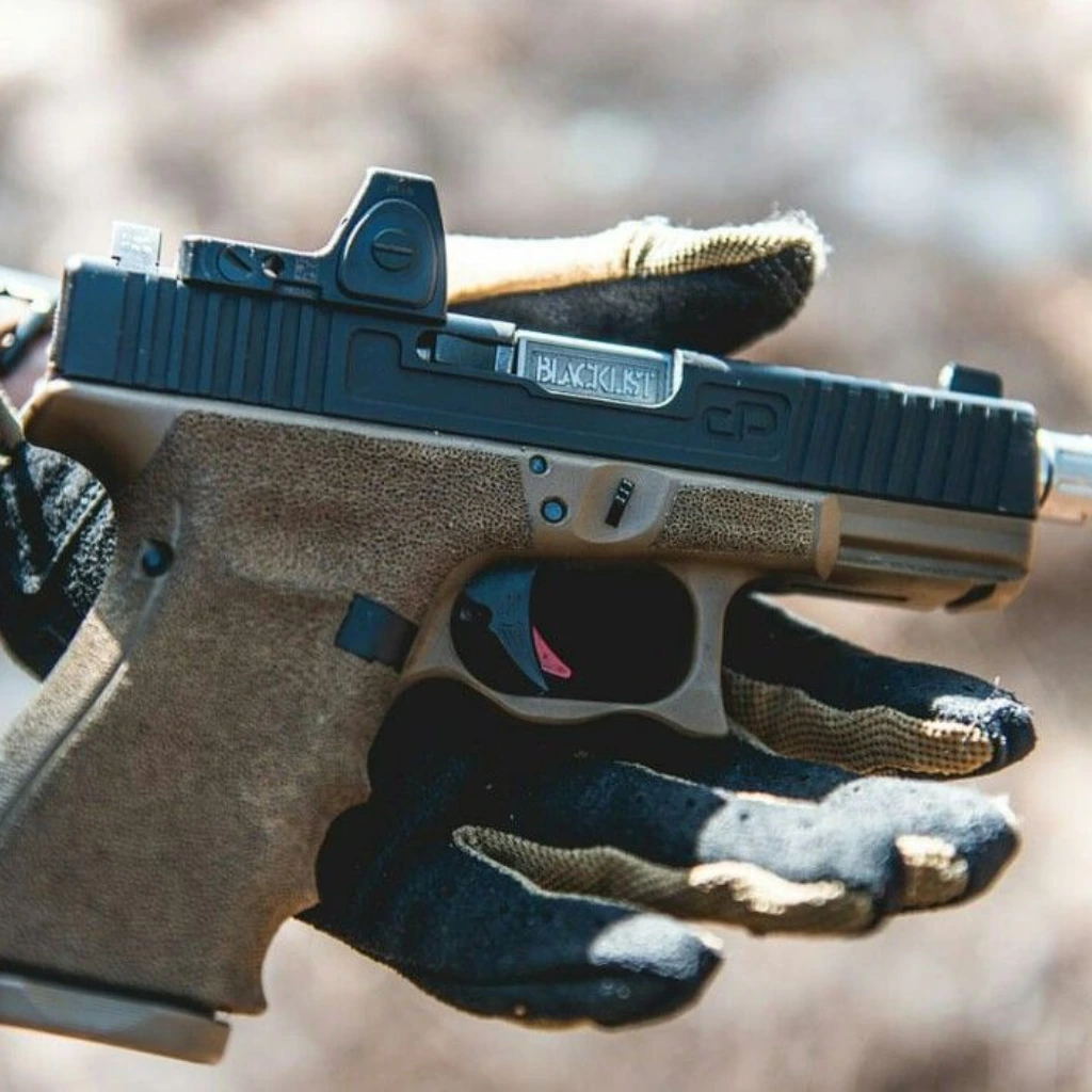 Red Dot Concealed Carry